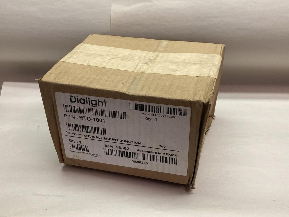 Used Dialight,RTO-1001,Wall-Mount Junction Box