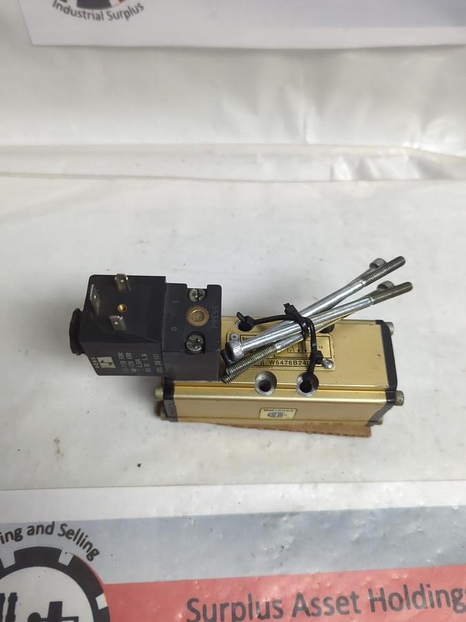 Used ROSS,W6476B2401,SOLENOID VALVE 2-10 BAR PRE-OWNED