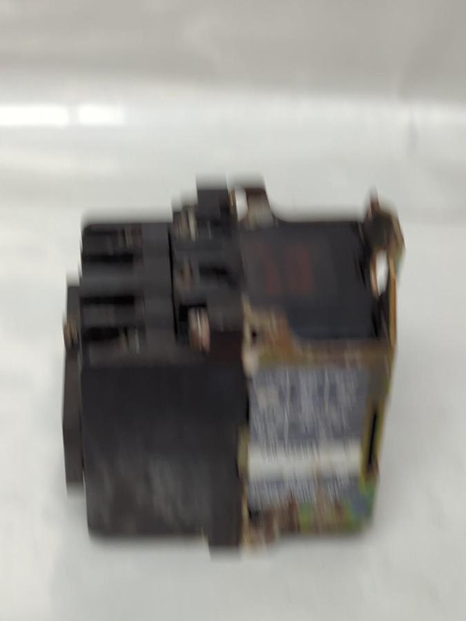 Used ALLEN BRADLEY,700-N200A1,TYPE N AC RELAY PRE-OWNED