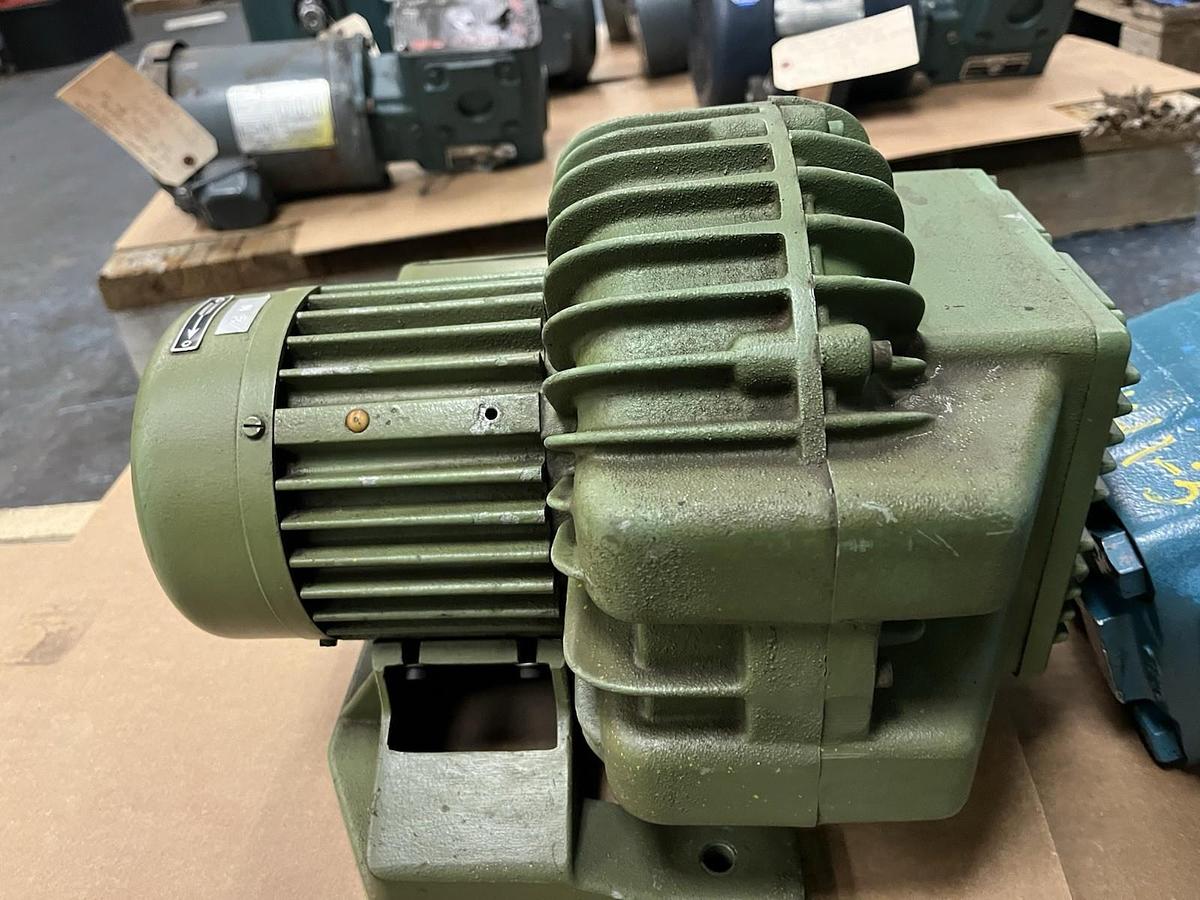 Used RIETSCHLE,SKG-200-2.01,REGENERATIVE BLOWER 3PH .44kW 3400RPM