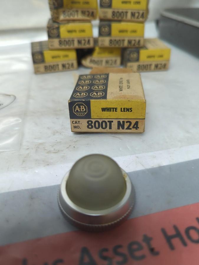 ALLEN BRADLEY,800T N24,WHITE PILOT LIGHT LENS LOT OF 8 NOS