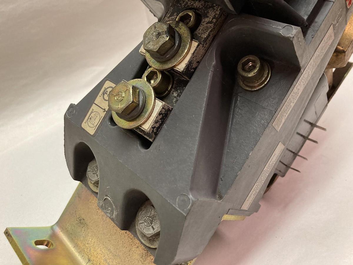 Used Siemens,14-193-101-582,DC Contactor 600V 1000ADC Type 700 125V-DC