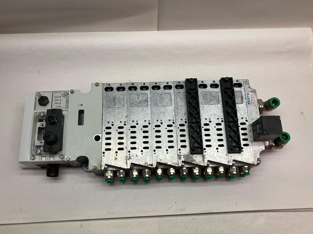 Used Festo,IEPR-03-4,0-LR,Control Block w/ Various Valves