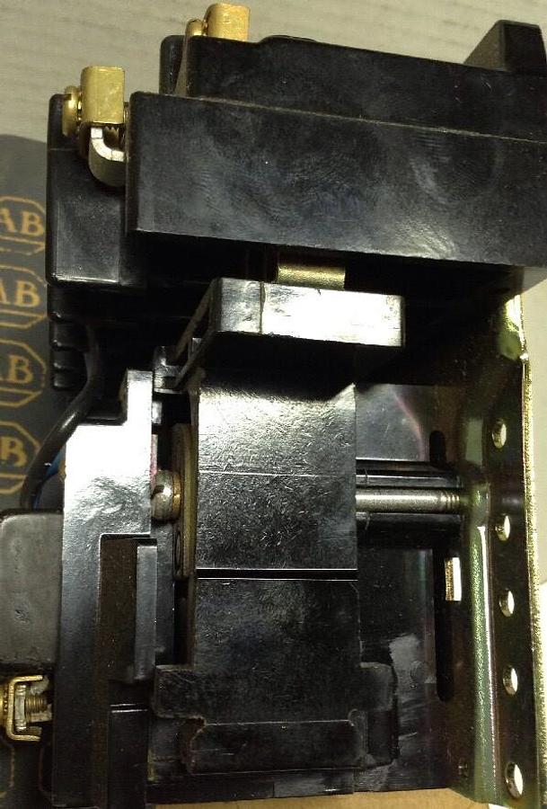 Allen-Bradley,700-BRM400A1,AC Relay NOS