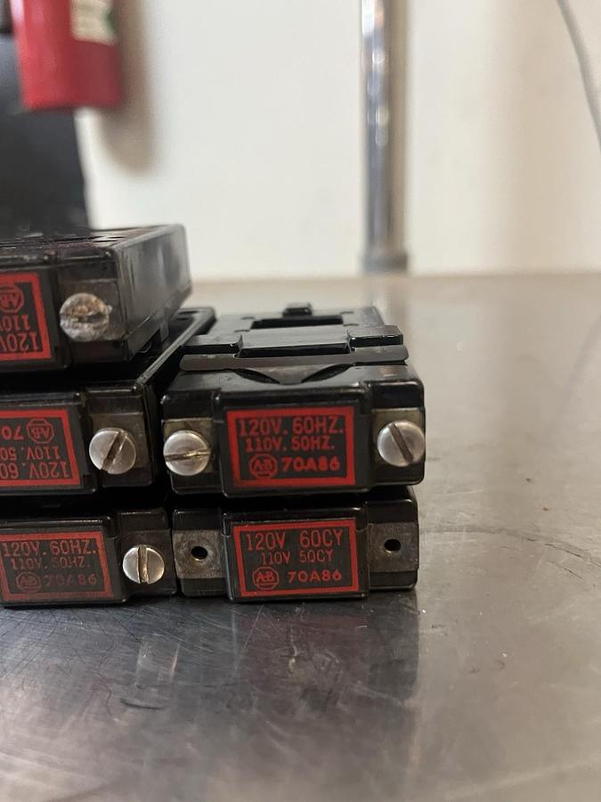 Used ALLEN BRADLEY,70A86,SIZE 0 STARTER CONTACTOR COIL 110/120V LOT OF 7