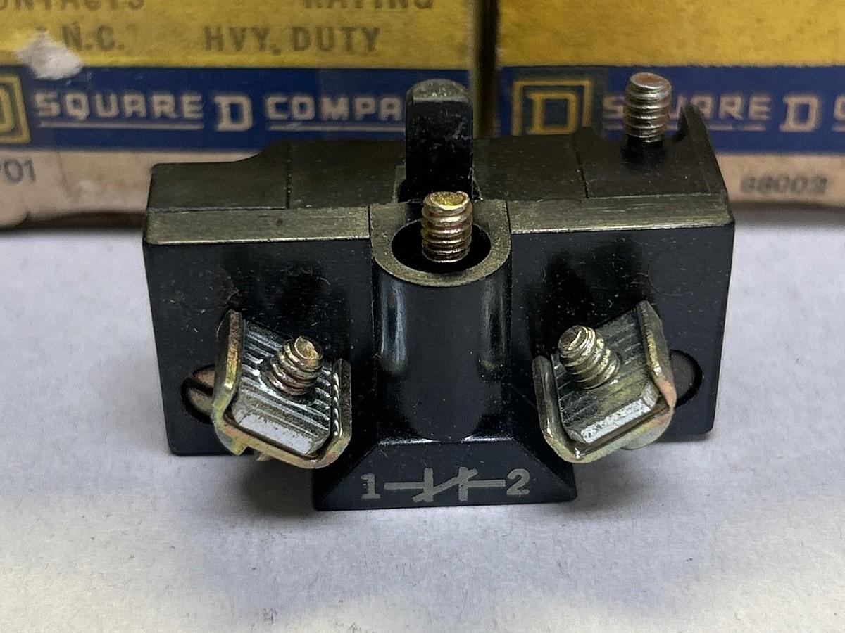 SQUARE D,9001KA-3,CONTACT BLOCK LOT OF 2 NOS
