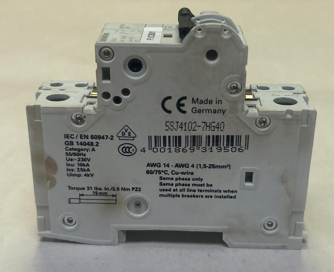 Used SIEMENS,5SJ4102-7HG40,CIRCUIT BREAKER 2A 230V 1P