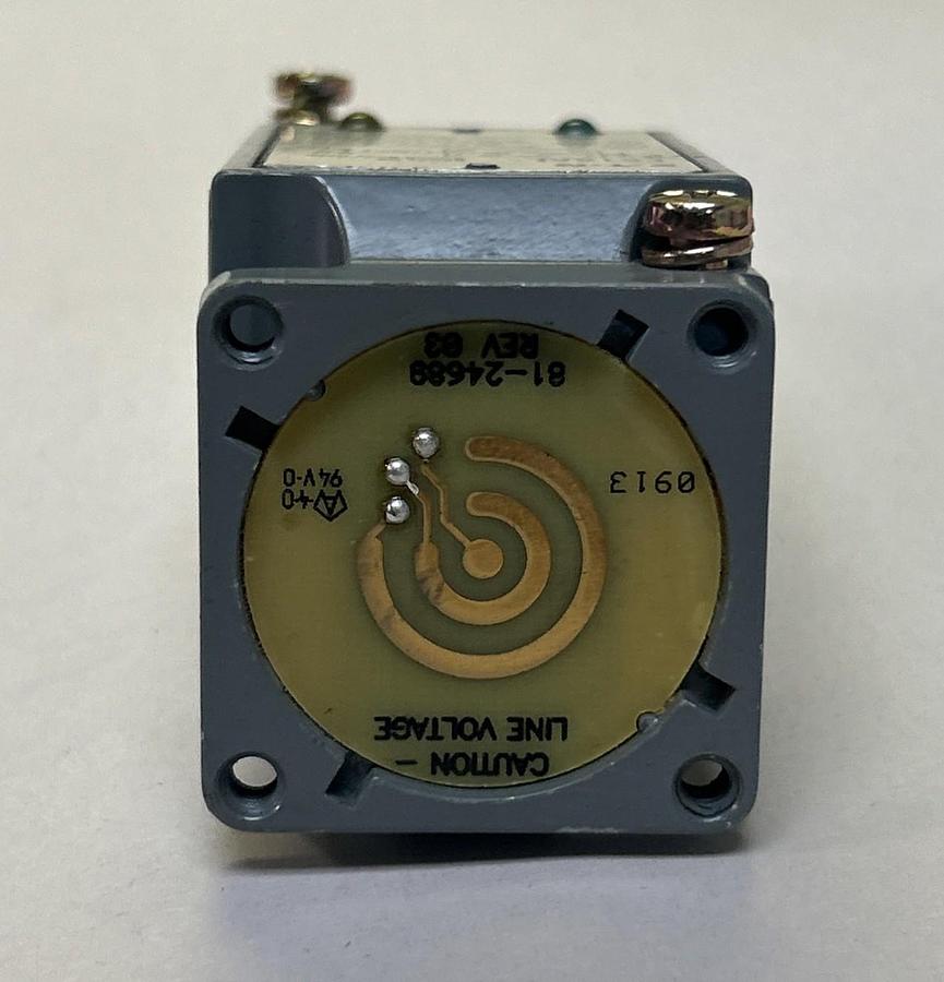 Used EATON,E51SAL,PROXIMITY SWITCH BODY ONLY
