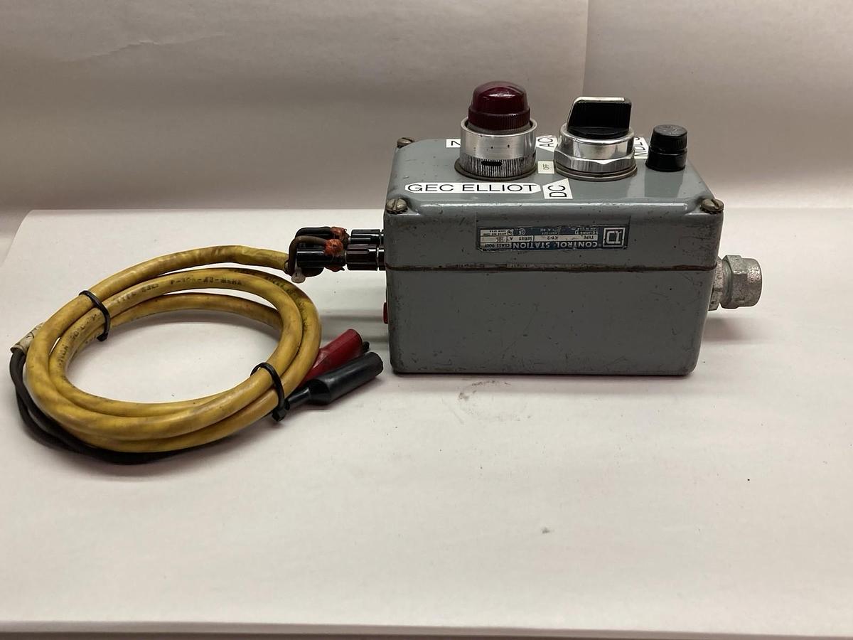 Used Square D,Type KY-2 Class 9001,Heavy Duty Control Station Ser A