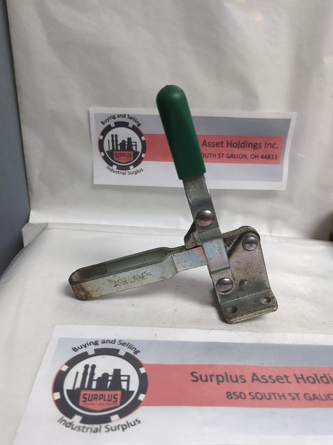 Used CARR LANE,CL-850-VTC,VERTICAL HANDLE TOGGLE CLAMP PRE-OWNED