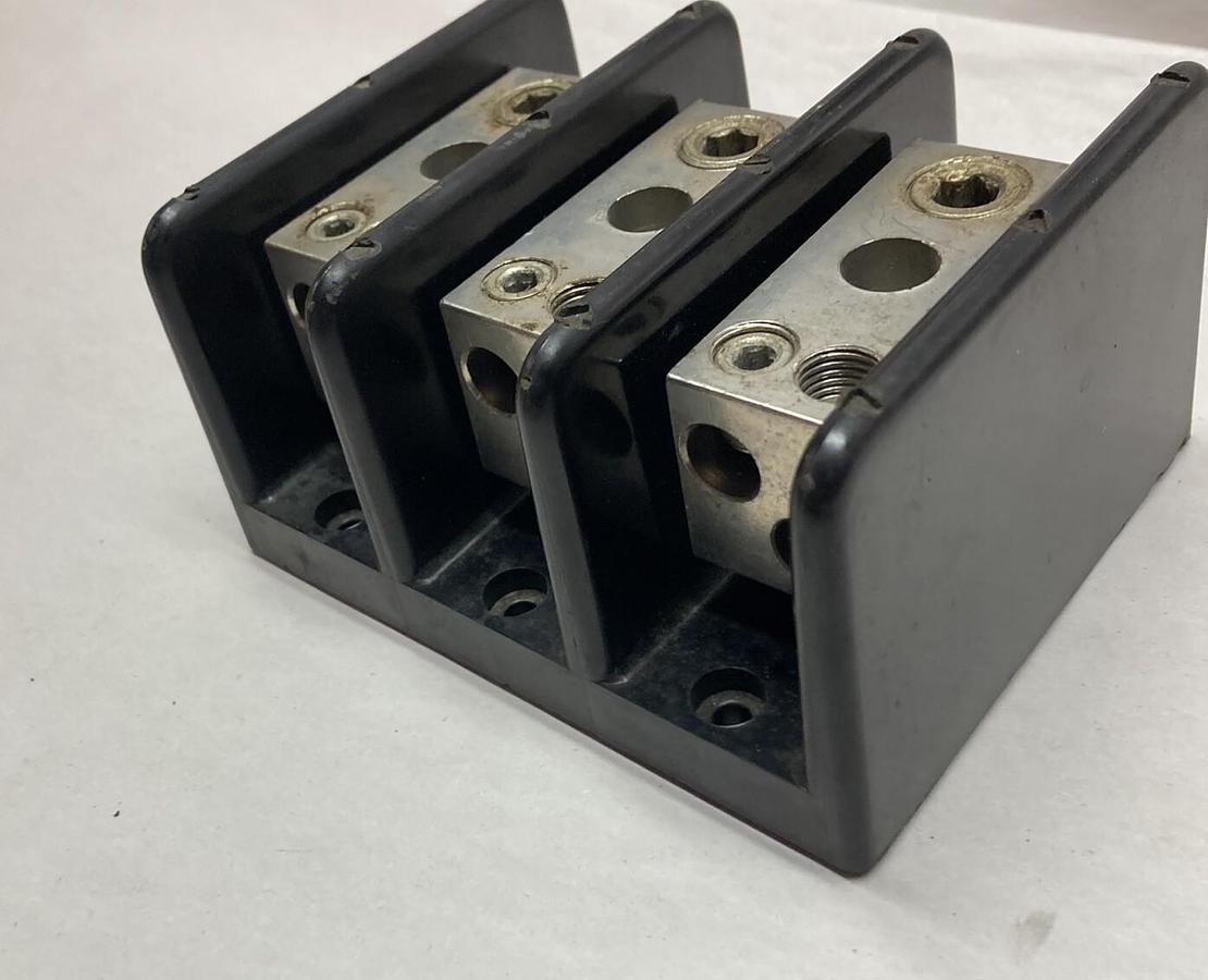 Used Gould,67013,3-Pole Fuseholder 600VAC 90C