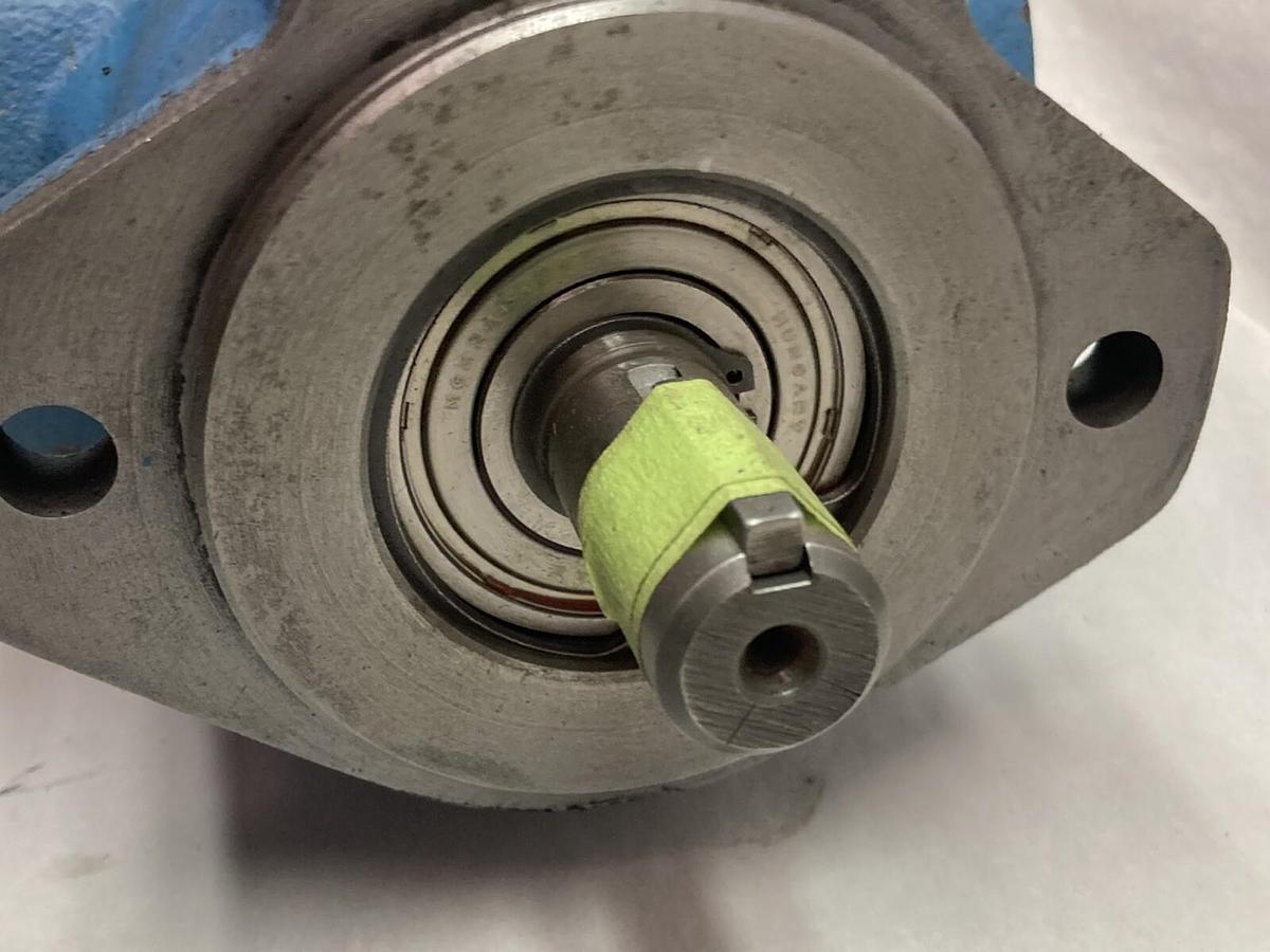 Used Vickers,05982-002,Hydraulic Piston Pump