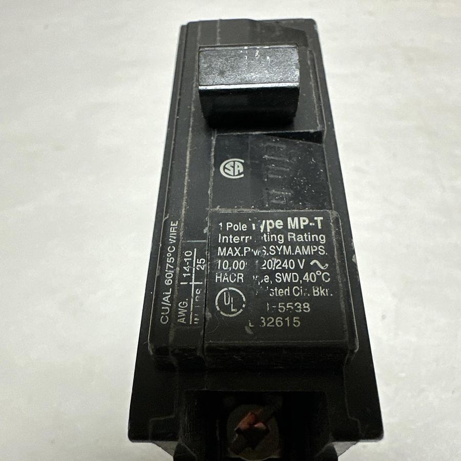 Used Murray,MP115,15 Amp 1 Pole Circuit Breaker Lot of 5