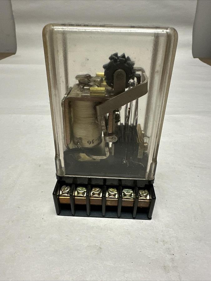 Used Struthers Dunn,211AAX102,Heavy Duty Relay 115V 60CY (G056)