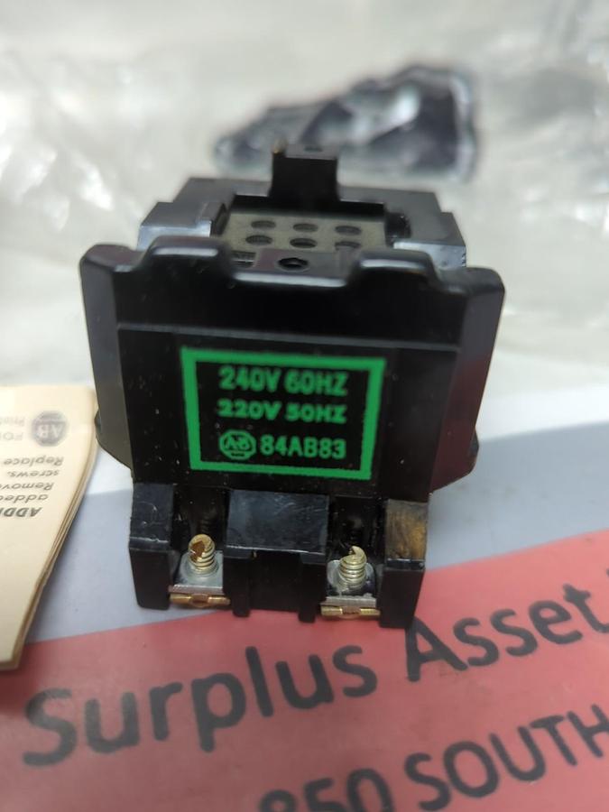 ALLEN-BRADLEY,84AB83,COIL 240/220V 60/50CY NOS