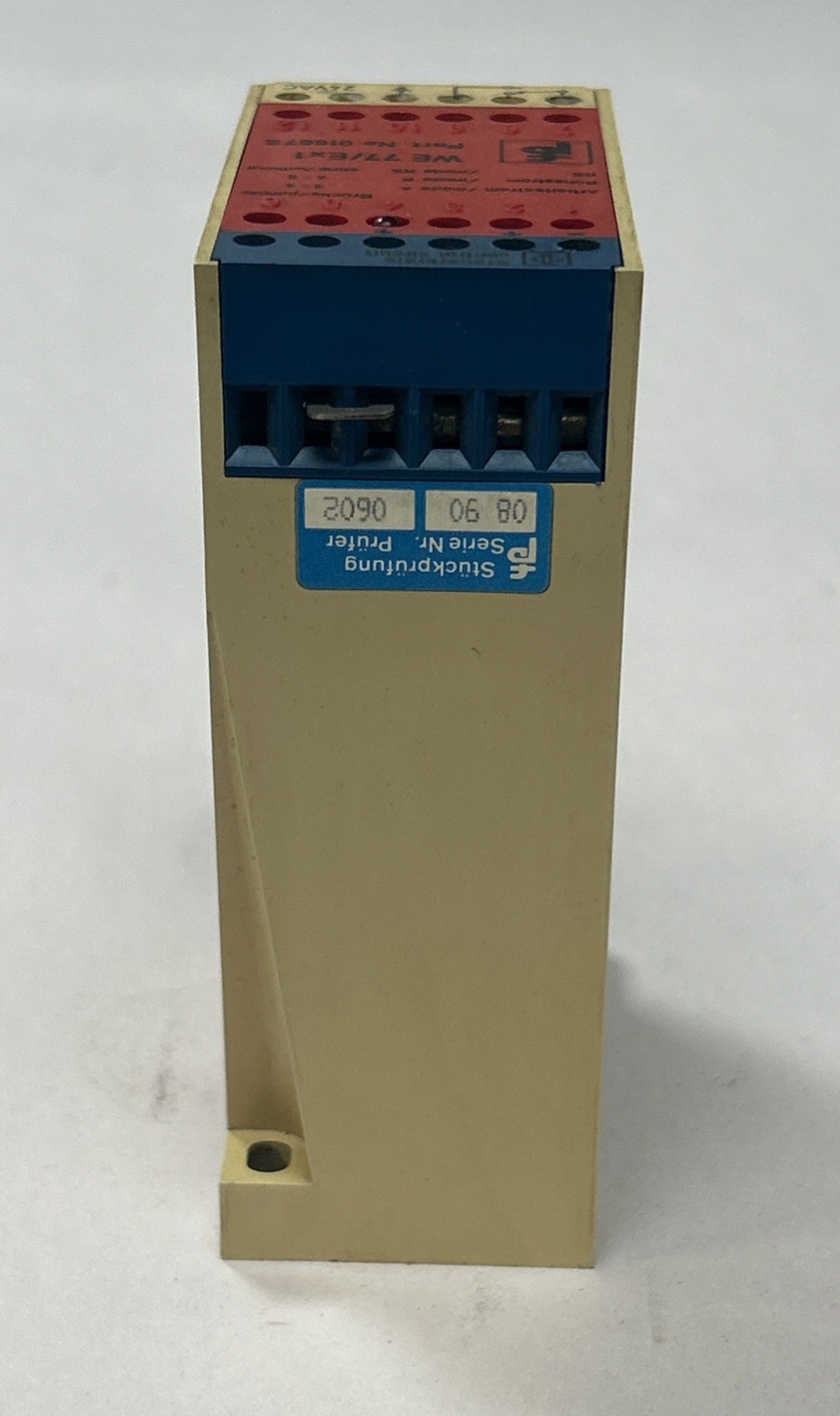 Used PEPPERL FUCHS,01667S,SWITCH AMPLIFIER RELAY