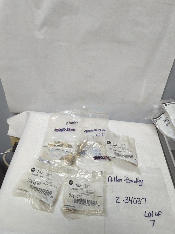 ALLEN-BRADLEY,Z-34037,CONTACT KIT SIZE 0 1-POLE 20 AMP LOT OF 7 NEW