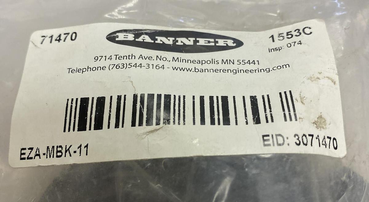 Used BANNER,EZA-MBK-11 EZ,SCREEN ACCESSORY STANDARD MOUNTING KIT NEW
