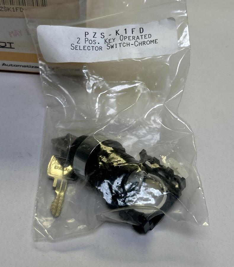 AGUT,PZS-K1FD,KEY OPERATED SELECTOR SWITCH LOT OF 4 NOS