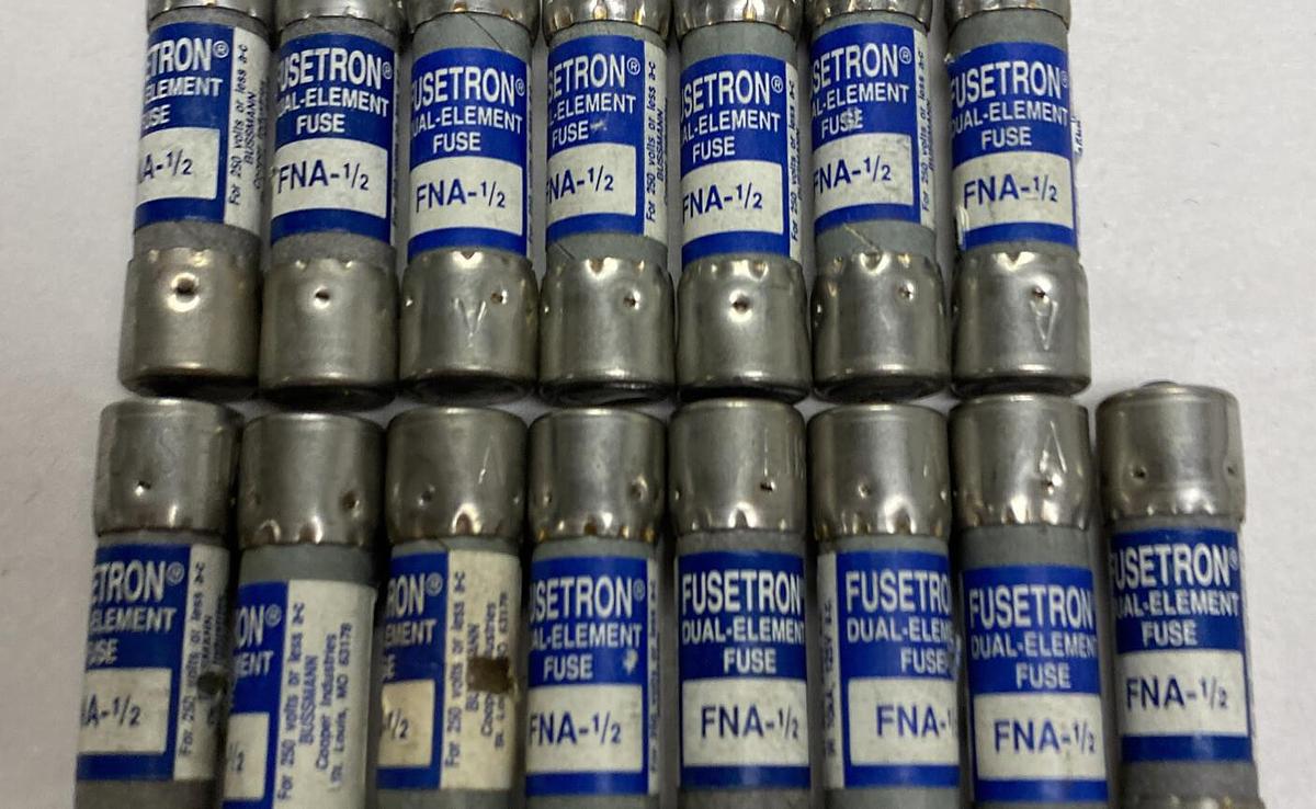Cooper Bussmann,FNA-1/2,Fusetron Fuse Lot Of 15 NOS