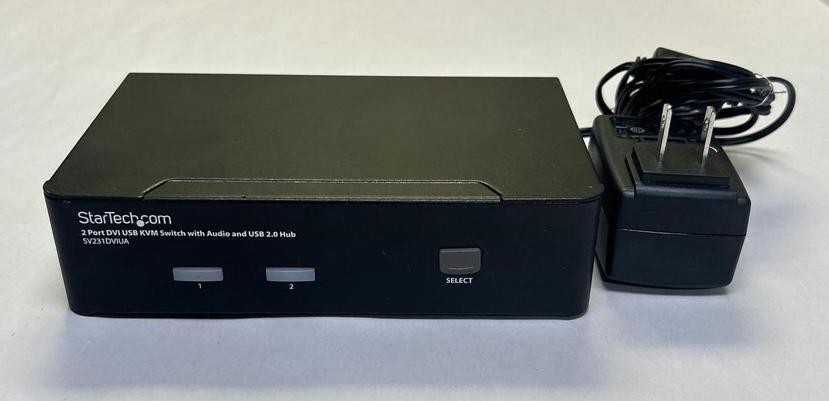Used STARTECH,C4E1E7GG07,TWO PORT KVM SWITCH