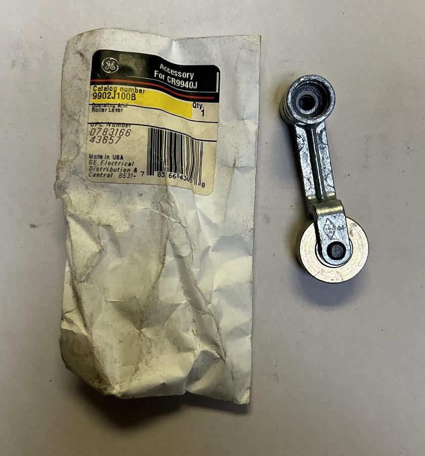 Used GENERAL ELECTRIC,9902J100B,ROLLER LEVER ARM NOS