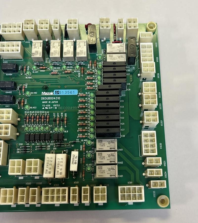 Used MAZAK,D65UB004310,RELAY CIRCUIT BOARD
