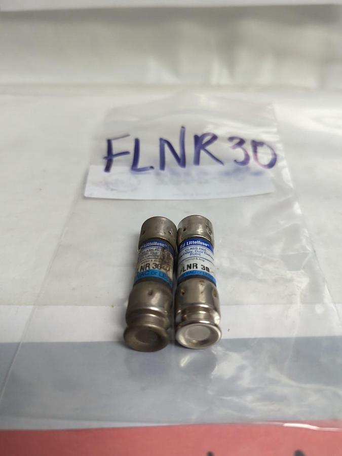 Used LITTELFUSE,FLNR30,TIME-DELAY 30 AMP FUSE LOT OF 2 PRE-OWNED