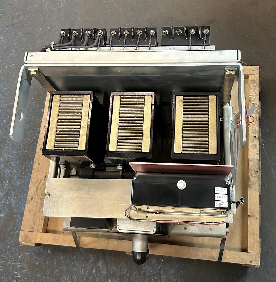 Used WESTINGHOUSE,DB-50,AIR CIRCUIT BREAKER 1600A W/ RP6A16A160 TRIP UNIT