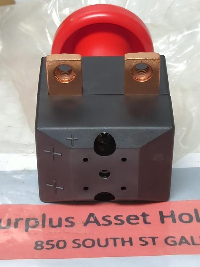 INTRUPA,SW-1787,SWITCH-DICCONNECT 250A NOS