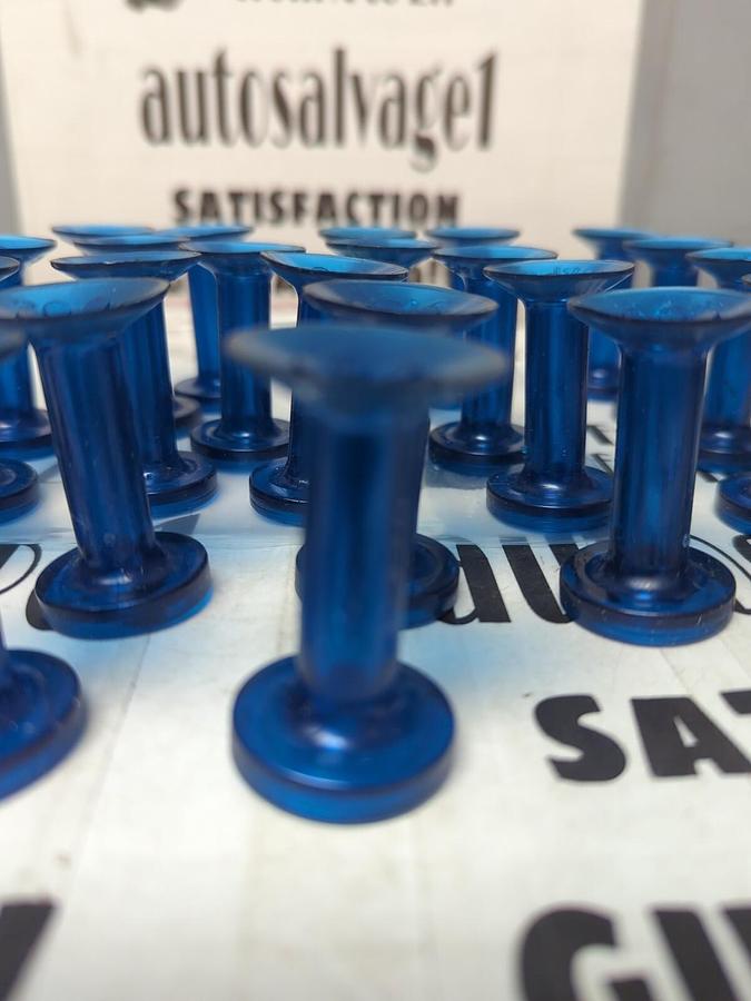 VI-CAS,VC-145,VACUUM CUPS 1-3/4 INCH TALL  3/16 INCH HOLE LOT OF 29 NOS