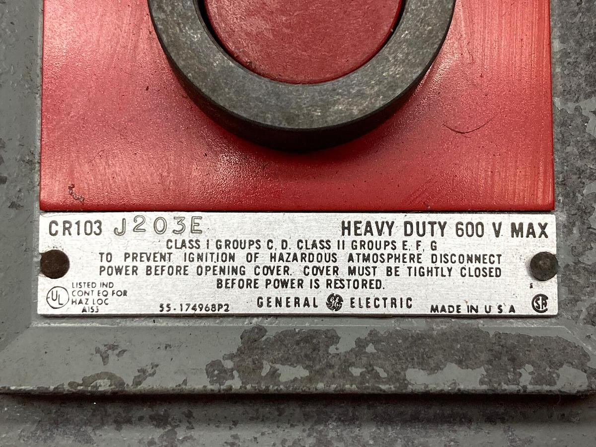 Used General Electric,CR103-J203D,3-Push Button Control Station