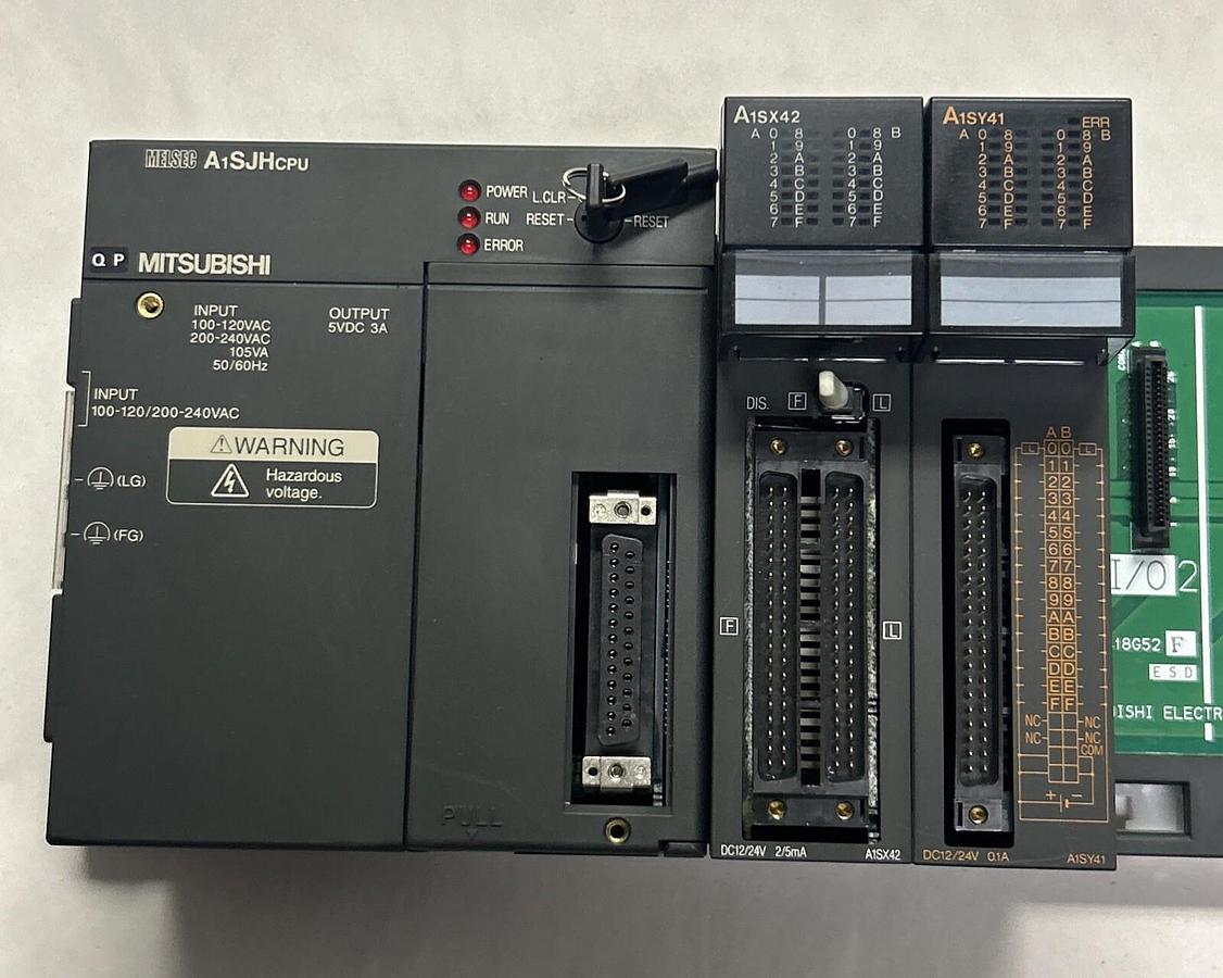 Used MITSUBISHI,A1SJHCPU A1SX42 A1SY41,PLC RACK