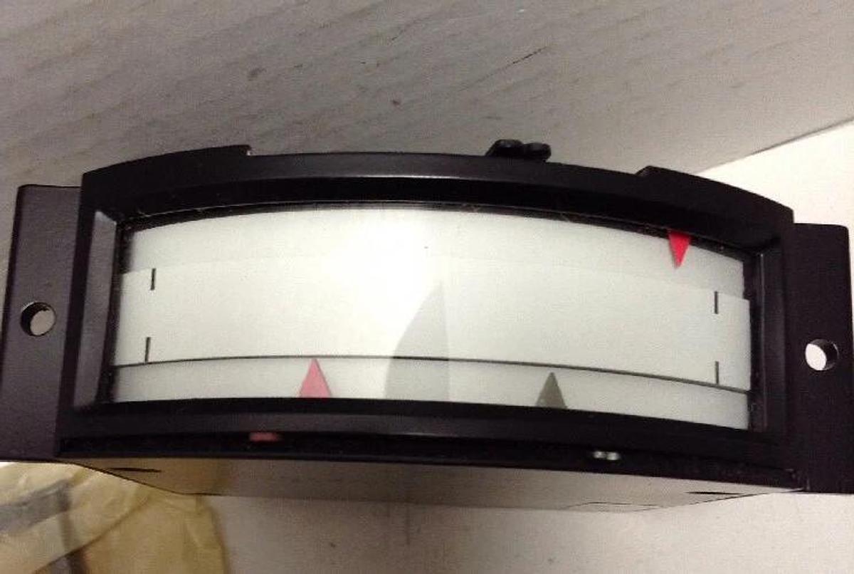 International Instruments,2548,Microammeter W/ Model 4000-210 Power Pac