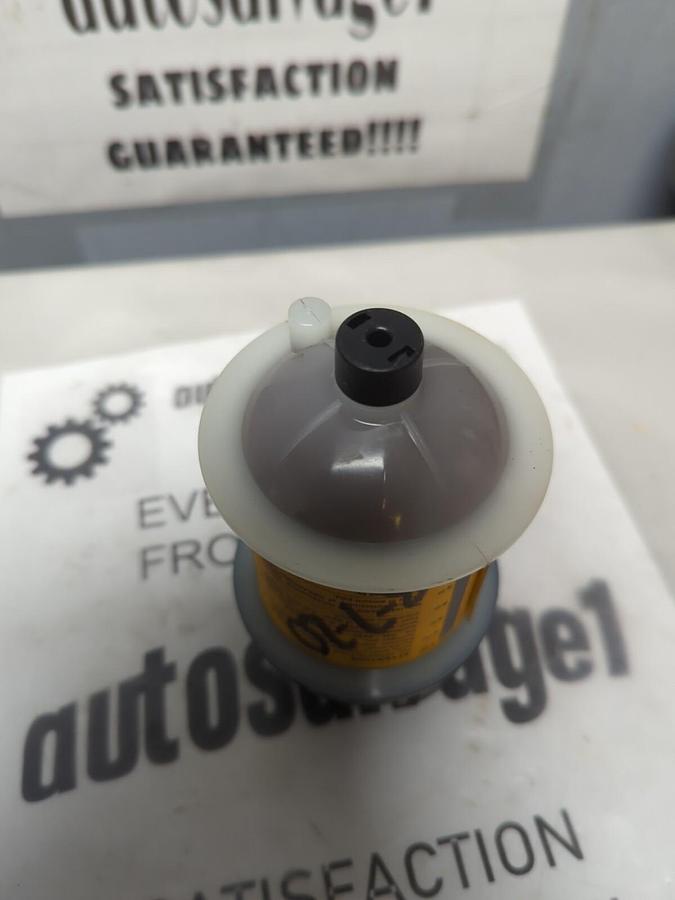GREASOMATIC,SHELL GADUS S2 V220 2,AUTOMATIC LUBRICATOR NOS