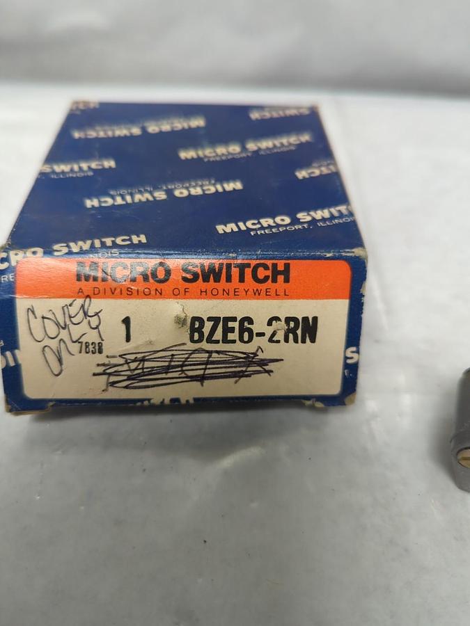 HONEYWELL,BZE6-2RN,COVER ONLY NOS