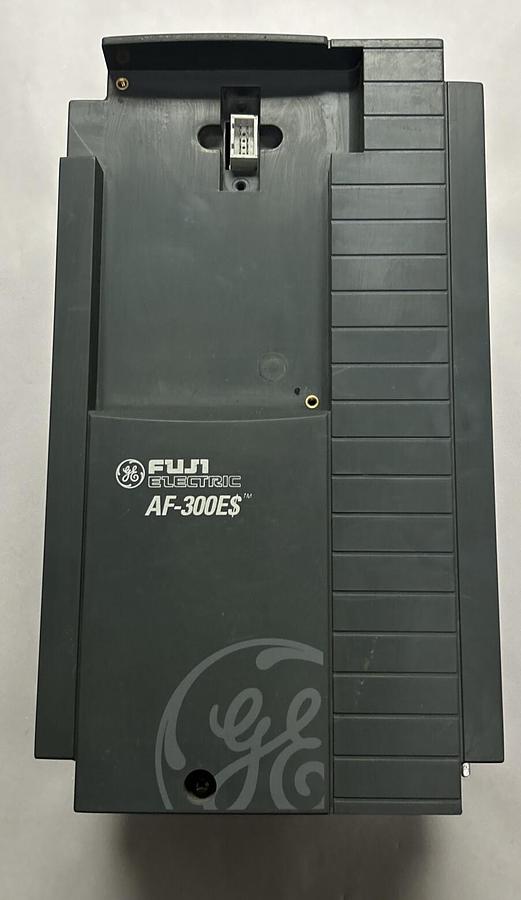 Used GE FUJI,6KES243001X1A1,AF-300ES AC DRIVE 1HP