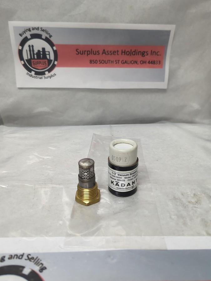 KADANT,VB8-51-BR-TSE,BRASS VACUUM BREATHER 1/2 INCH NOS