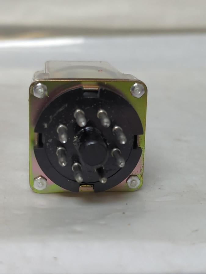 MAGNECRAFT ELECTRIC,W88CPZ-13,RELAY COIL 7.2 MA 8-PIN NOS