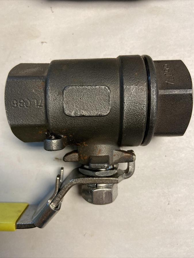 Watts,WCB 1000WOG,BALL VALVE 1 INCH Lot of 2 NOS