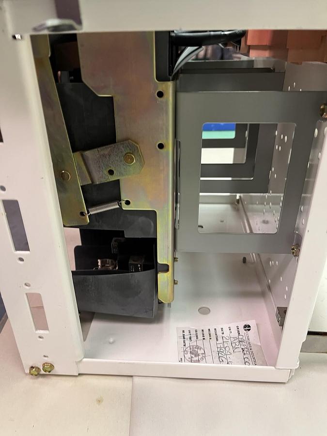 Used GE,E33752,EVOLUTION 60 AMP FDRFUSW DUAL FUSED DISCONNECT MCC BUCKET