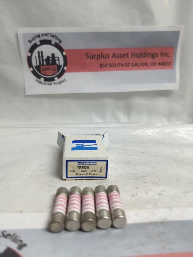 FERRAZ SHAWMUT,TRM20,TRI-ONIC 20 AMP FUSES BOX OF 5 NOS