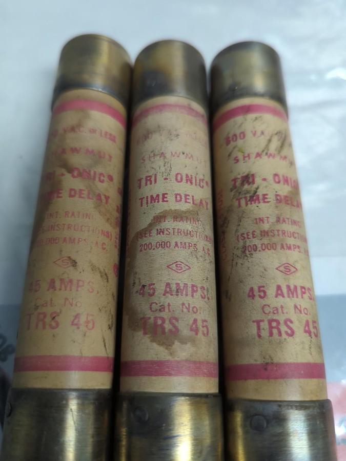 Used GOULD SHAWMUT,TRS45,TRI-ONIC 45 AMP FUSE LOT OF 3 PRE-OWNED