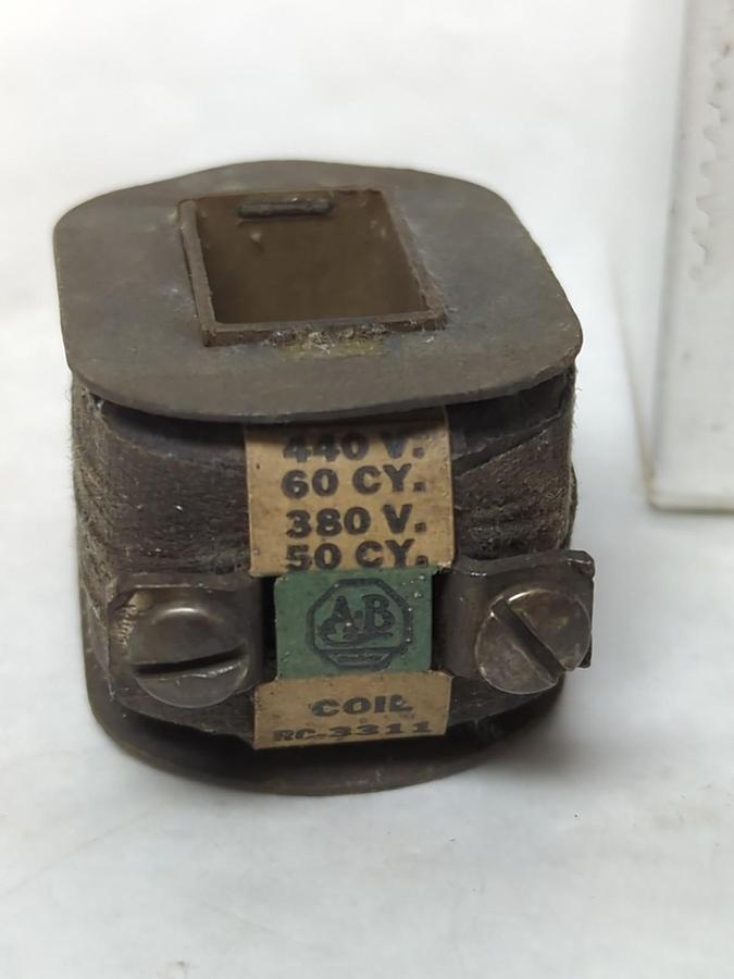Used ALLEN-BRADLEY,RC-3311,COIL440V 60HZ/CY 380V 50HZ/CY PRE-OWNED