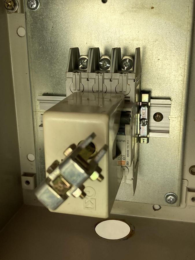 Used NTO,CL20-225U,3-Phase Electrical Enclosure Breaker Box Type 1.4.12 AC200V