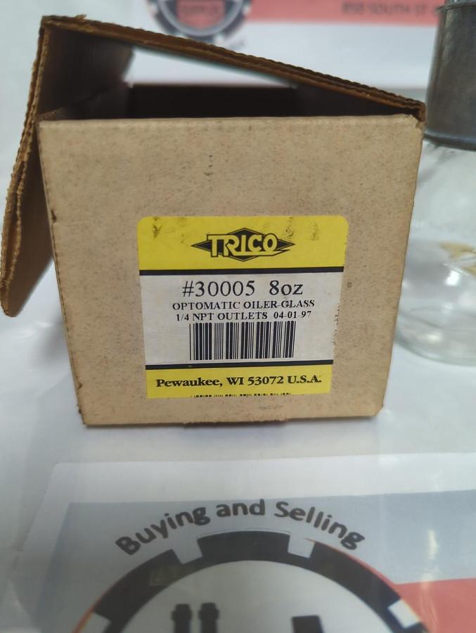 TRICO,30005,OPTOMATIC OILER GLASS 8 OZ 1/4 INCH OUTLETS NOS