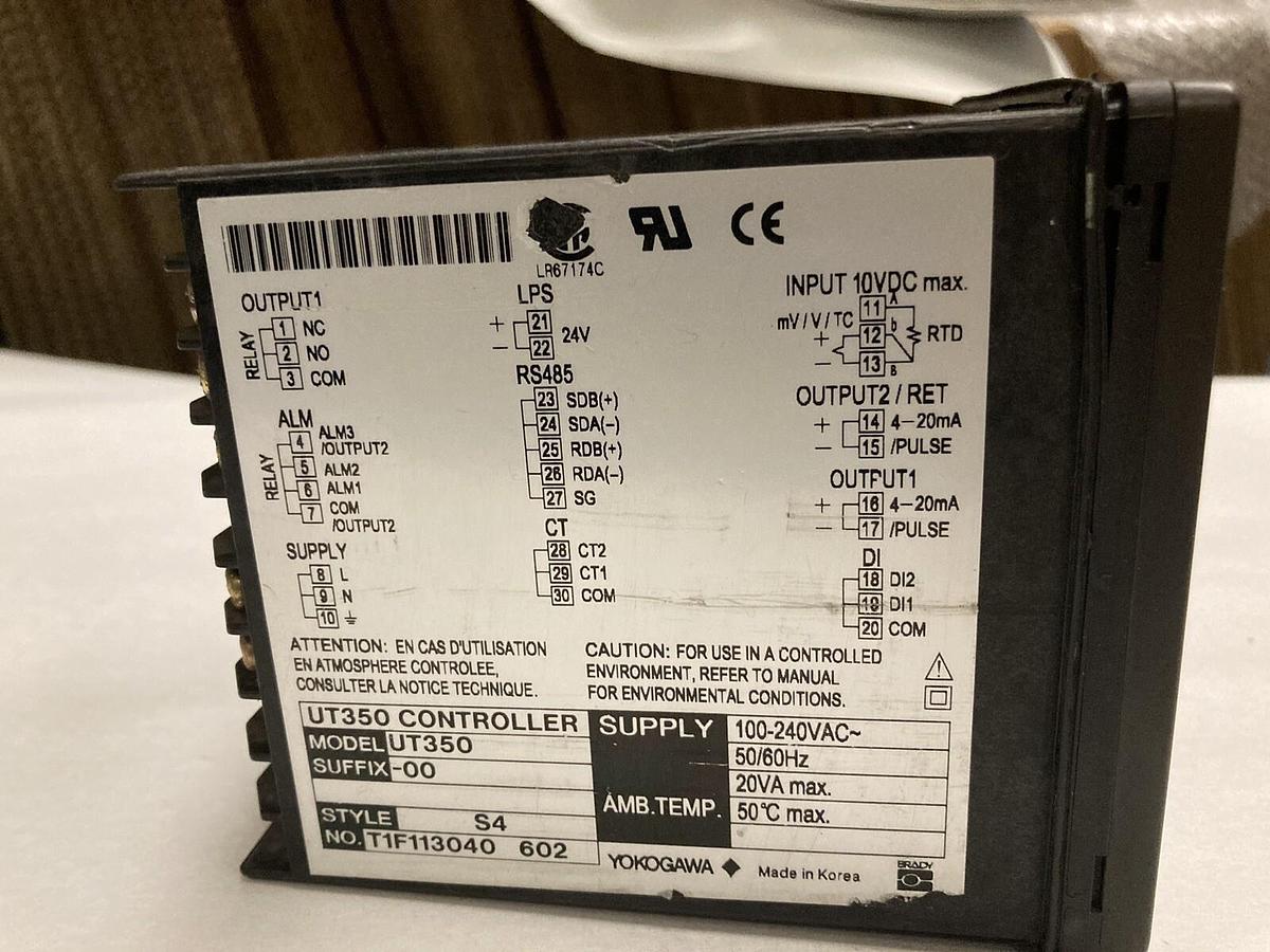 Used Yokogawa,UT350-00,Controller Style S4