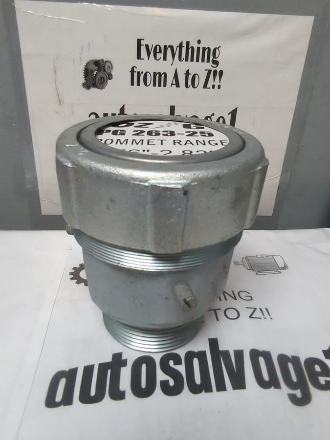 O-Z GEDNEY,PG-263-25,CABLE CONNECTOR NOS