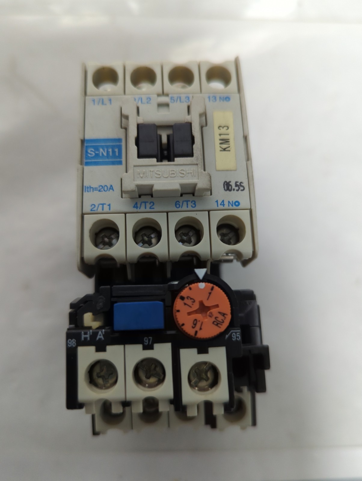 Used MITSUBISHI,S-N11,CONTACTOR WITH TH-N12KP RELAY PRE-OWNED