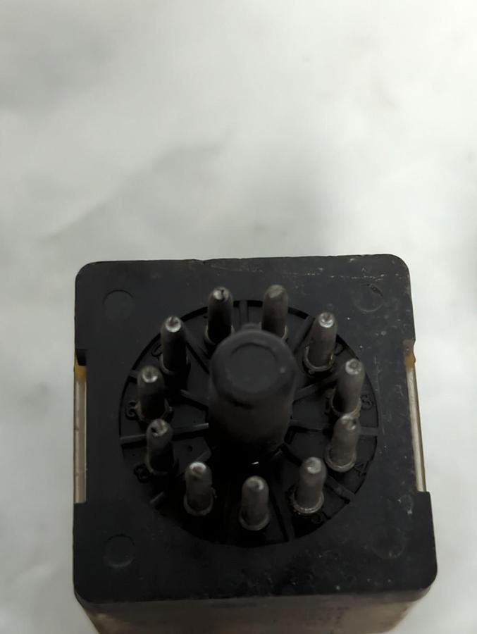 Used P&B,KRPA14DN,PLUG IN RELAY 11-PIN LOT OF 2 PRE-OWNED